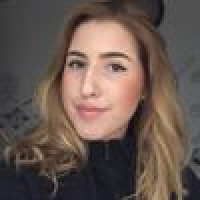 Nora  is looking for a Studio in Amsterdam