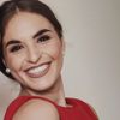 Martinica  is looking for ::/str_naun(Room / Apartment / Studio)::\ in Amsterdam