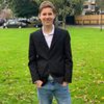 Floris is looking for a Room / Apartment in Amsterdam