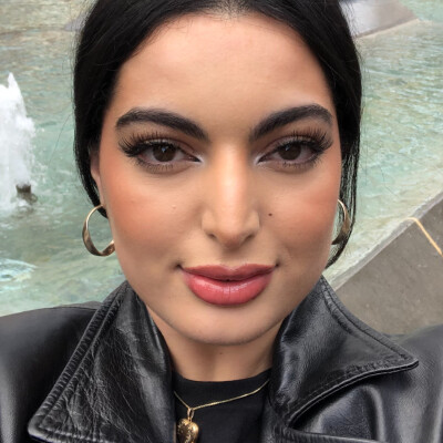 Najla is looking for ::/str_naun(Apartment / Rental Property / Studio)::\ in Amsterdam