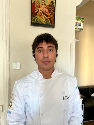 JORGE  zoekt een Appartement in Amsterdam