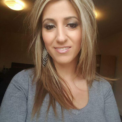 Jennifer  zoekt een Kamer / Appartement / Studio in Amsterdam