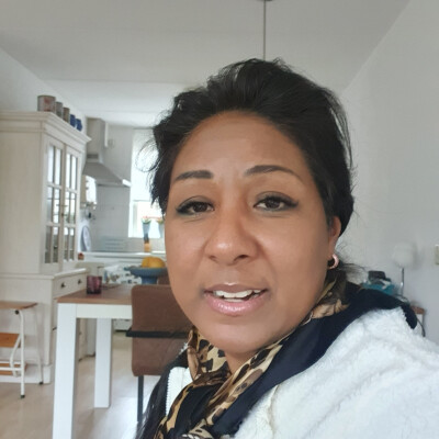 Brigitte zoekt een Appartement / Huurwoning / Studio in Amsterdam