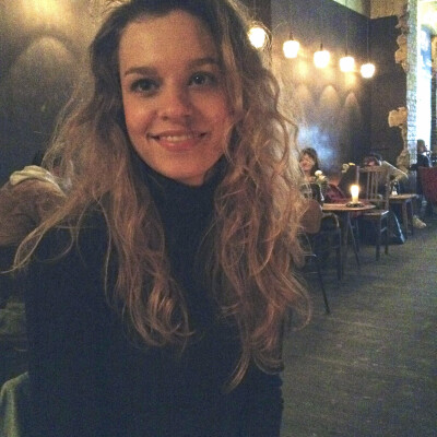 Pauline zoekt een Appartement / Huurwoning / Studio / Woonboot in Amsterdam