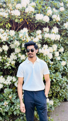 omar islam juwel is looking for a Room / Apartment / Studio in Amsterdam