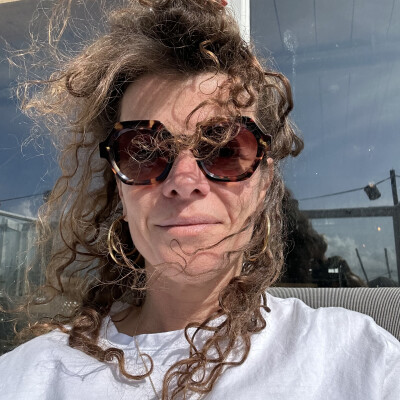Sophie   is looking for ::/str_naun(Room / Apartment / Rental Property / HouseBoat)::\ in Amsterdam