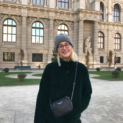 Victoria is looking for ::/str_naun(Room / Apartment / Studio)::\ in Amsterdam