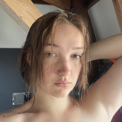 Hannah is looking for ::/str_naun(Room)::\ in Amsterdam