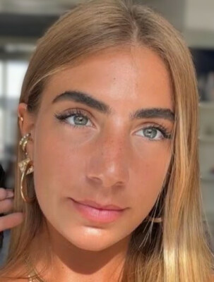 Adriana zoekt een Studio in Amsterdam