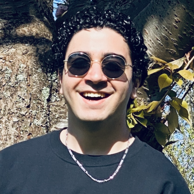 Yasar is looking for a Room / Apartment / Studio in Amsterdam